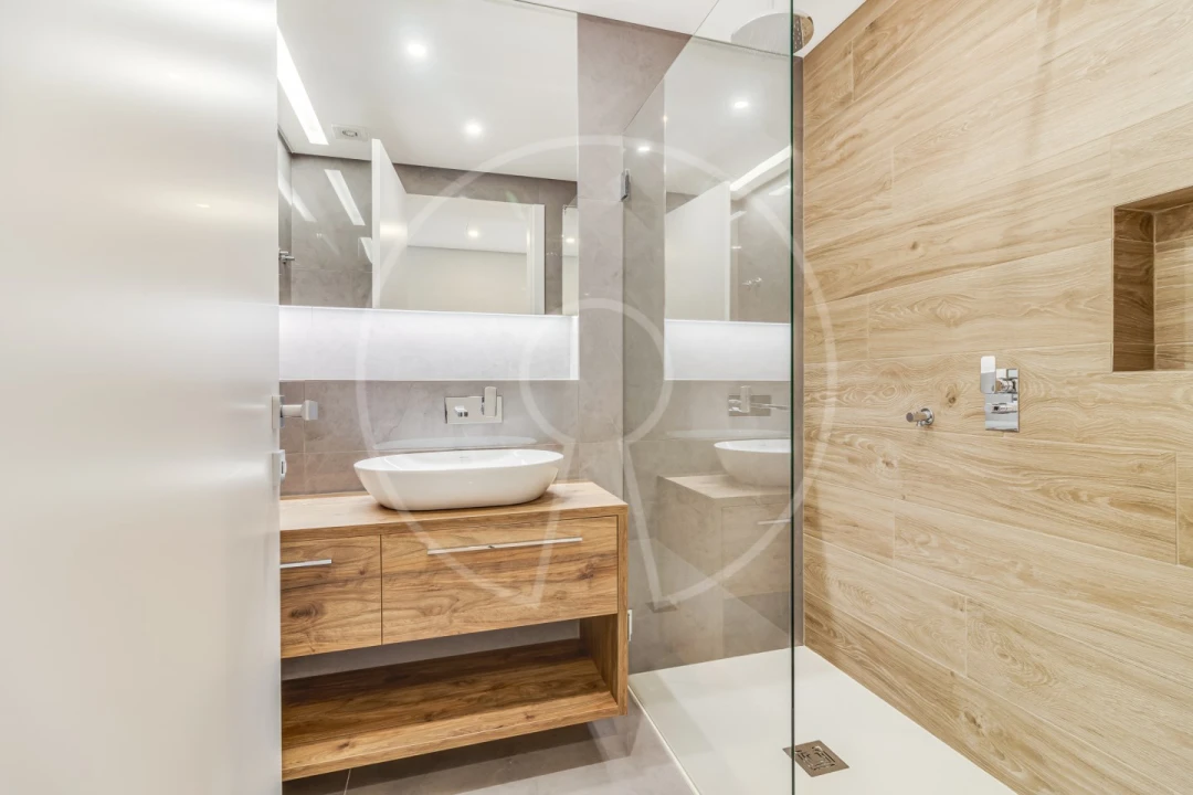 Apartamento T3 para Venda em Carcavelos e Parede Foto 10