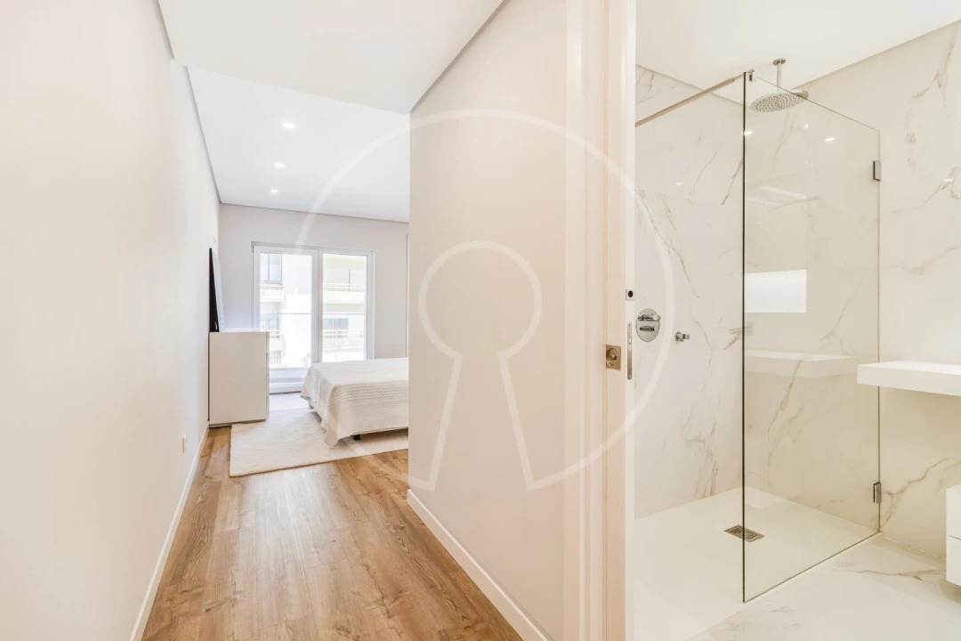 Apartamento T3 para Venda em Carcavelos e Parede Foto 11