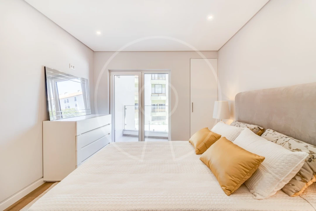 Apartamento T3 para Venda em Carcavelos e Parede Foto 14