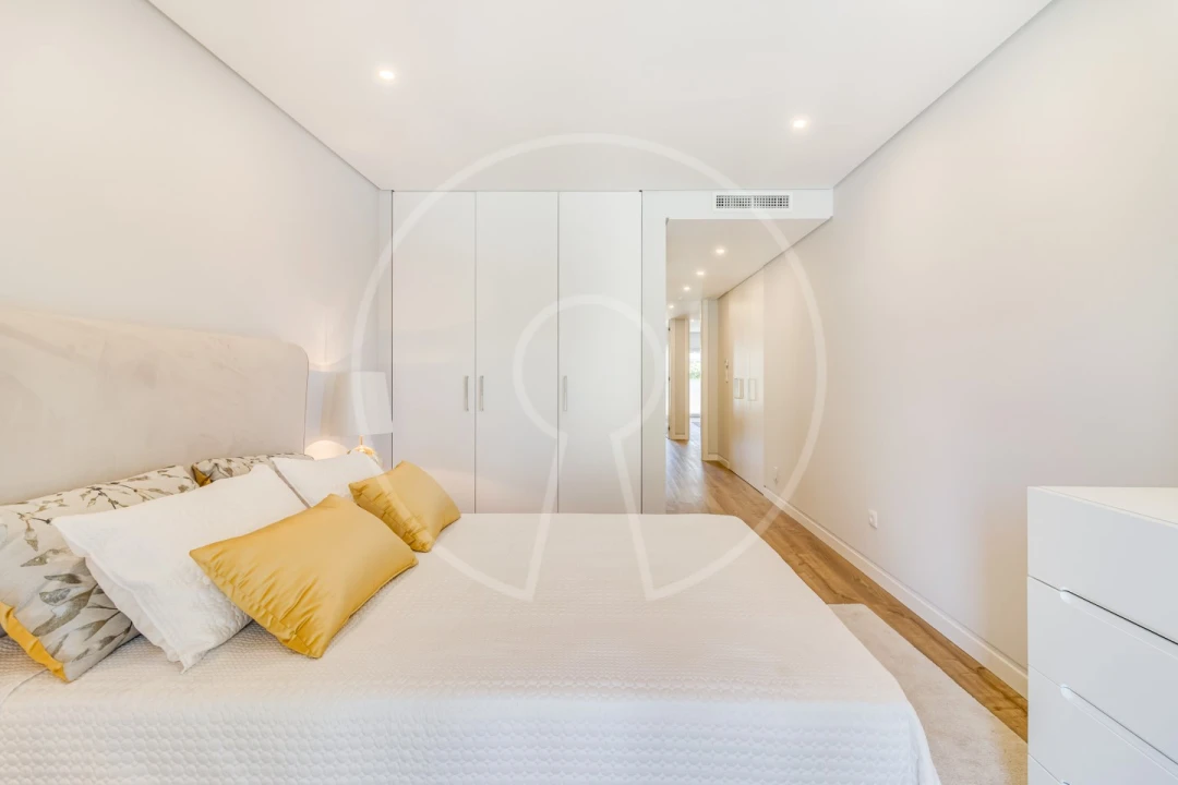 Apartamento T3 para Venda em Carcavelos e Parede Foto 15