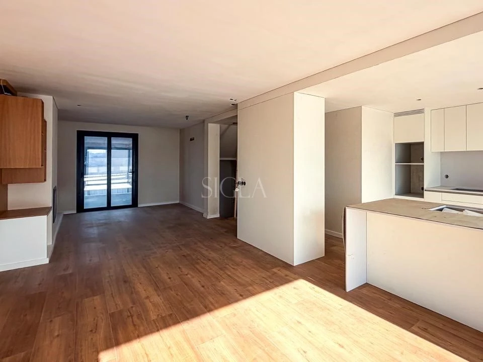 Moradia T3 para Venda em Madalena Foto 2