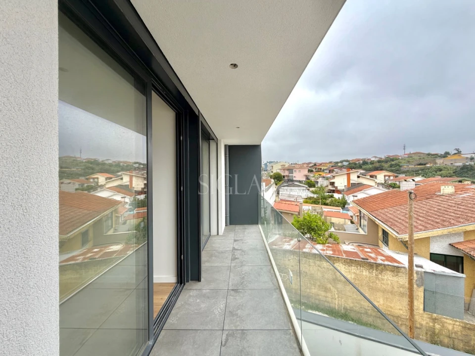 Moradia T3 para Venda em Madalena Foto 31