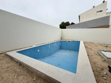Moradia T3 para Venda em Madalena