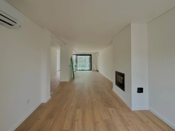 Moradia T3 para Venda em Madalena