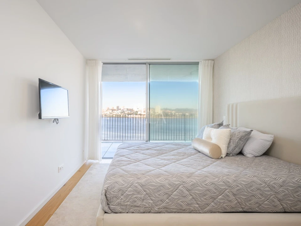 Apartamento T4 para Arrendamento em Canidelo Foto 22