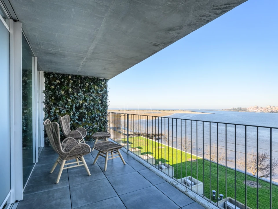 Apartamento T4 para Arrendamento em Canidelo Foto 4