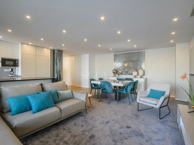 Apartamento T4 para Arrendamento em Canidelo Foto 6