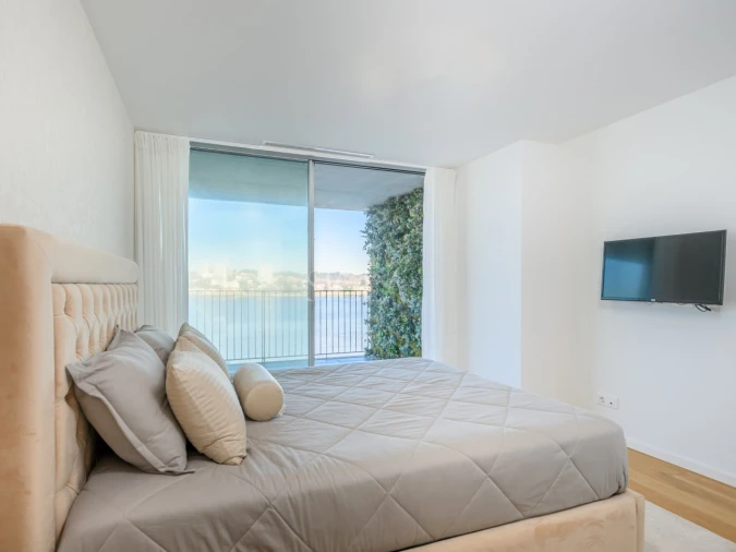 Apartamento T4 para Arrendamento em Canidelo Foto 15