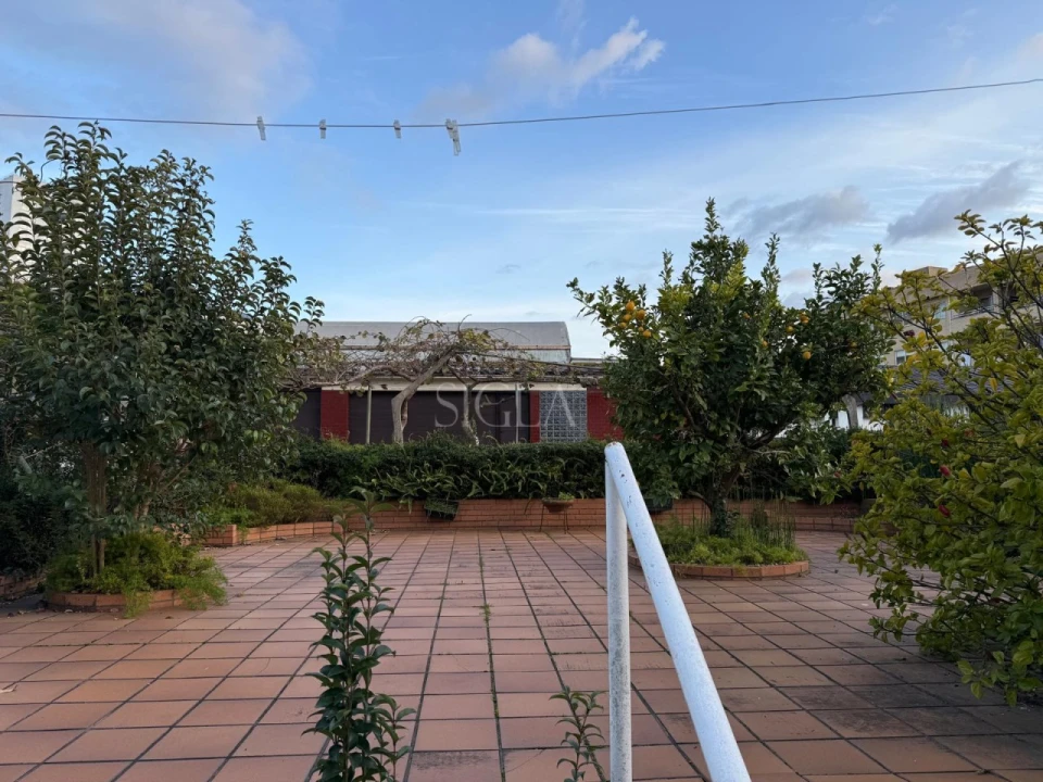 Moradia T4 para Venda em Santa Marinha e São Pedro da Afurada Foto 6