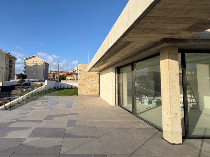 Moradia T4 para Venda em São Felix da Marinha Foto 8