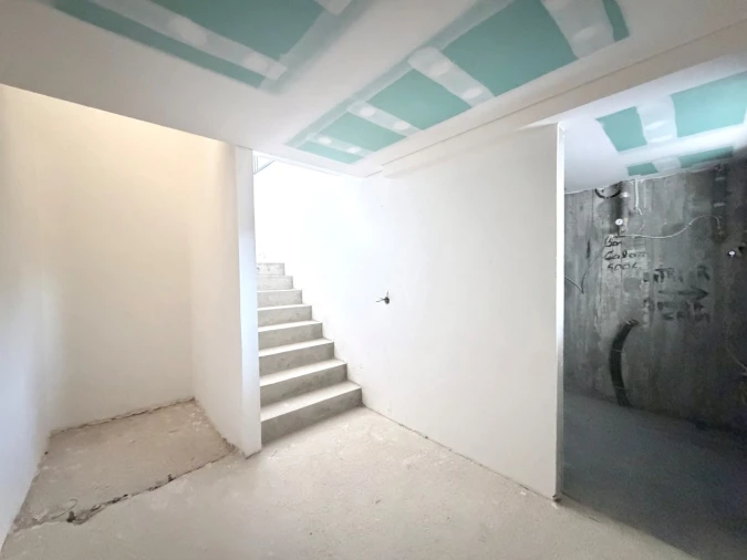 Moradia T4 para Venda em São Felix da Marinha Foto 28