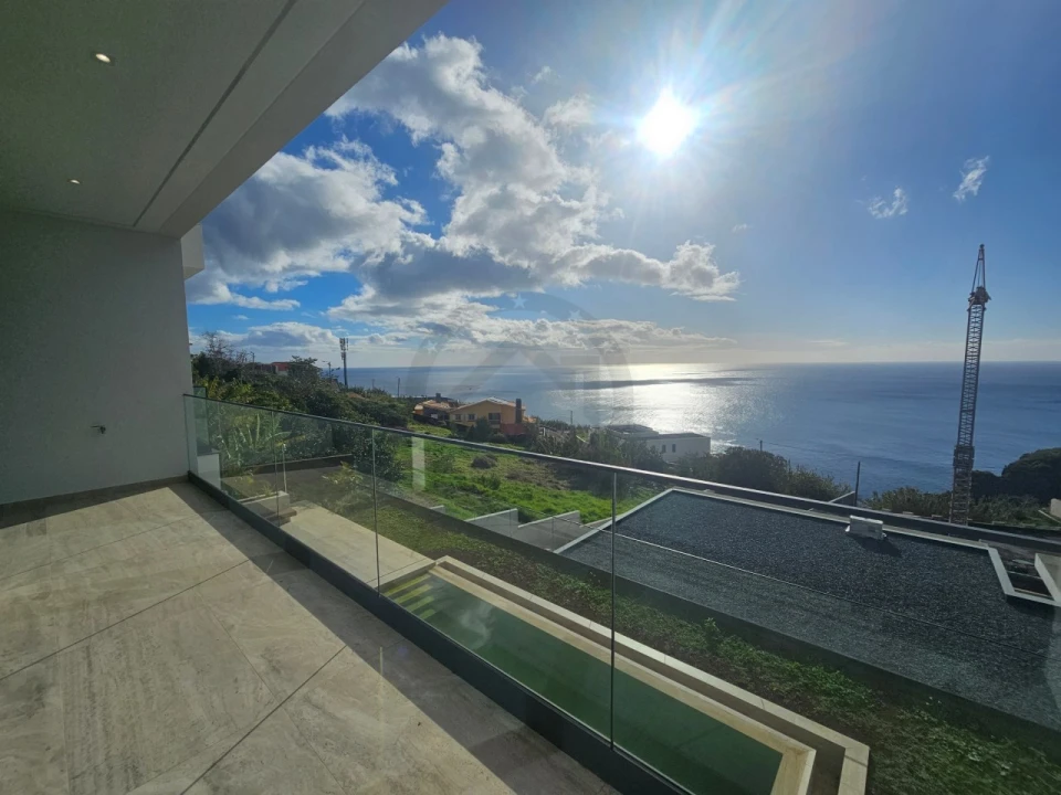 Moradia T3 para Venda em Calheta Foto 27