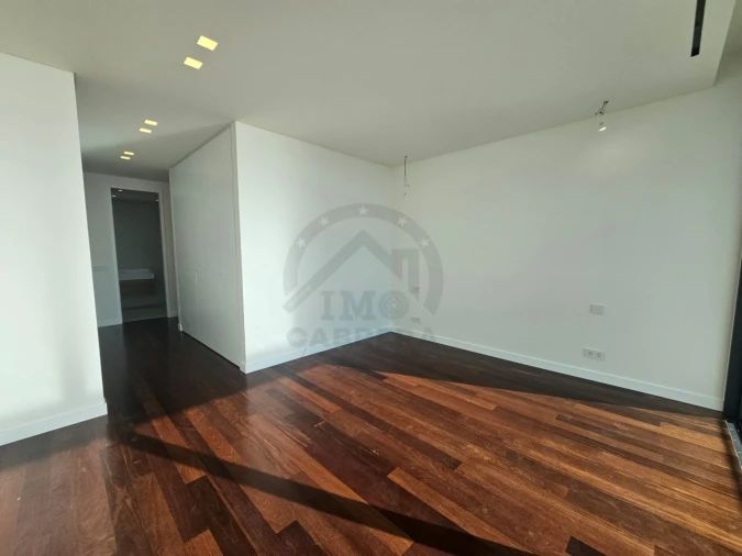 Moradia T3 para Venda em Calheta Foto 23