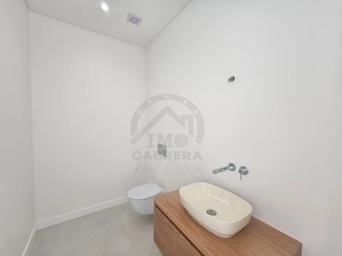 Moradia T3 para Venda em Calheta Foto 39