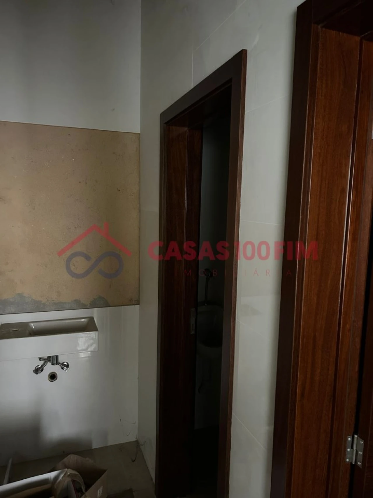 Loja para Venda em Vila Chã, Codal e Vila Cova de Perrinho Foto 12