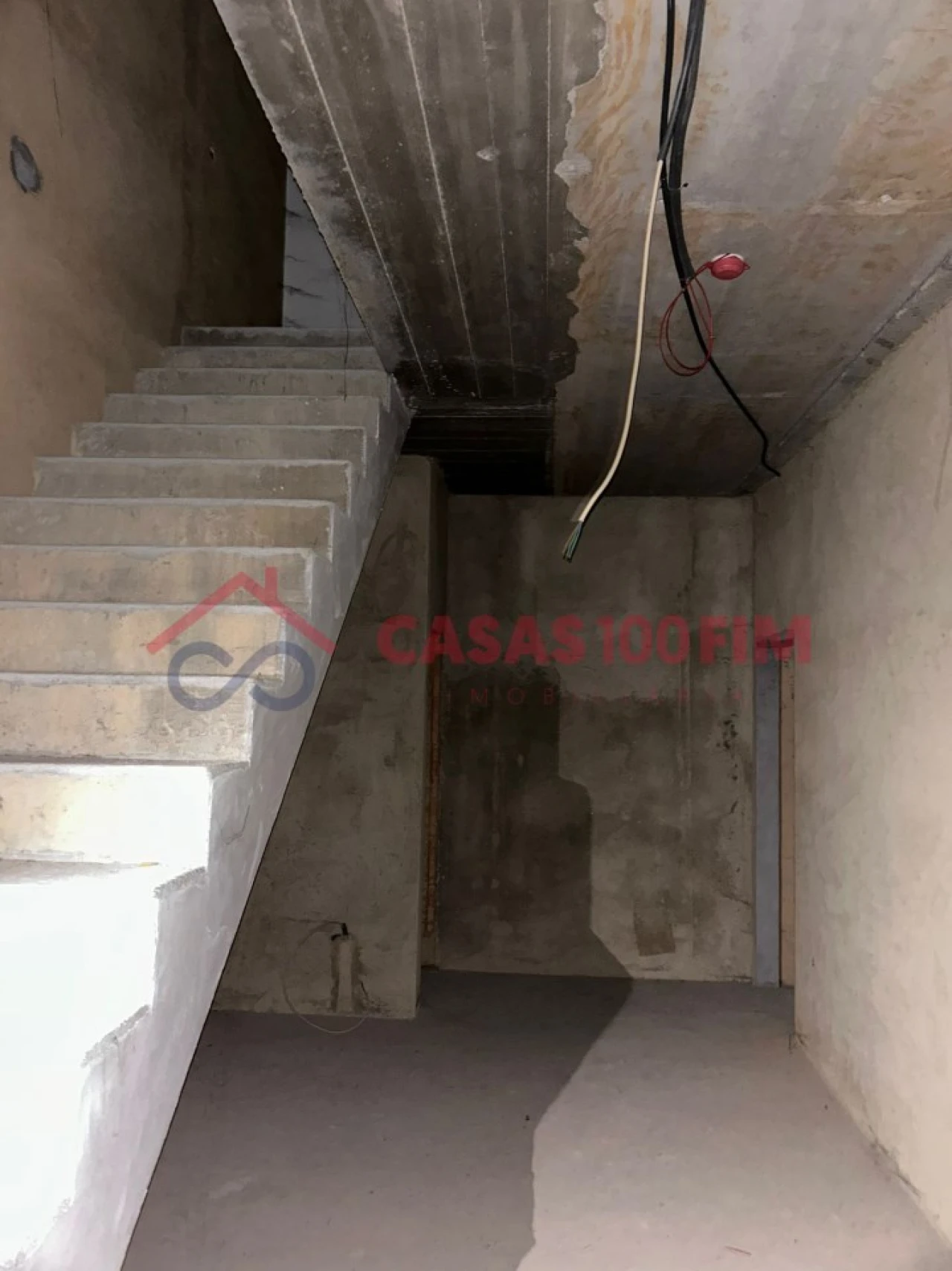 Loja para Venda em Vila Chã, Codal e Vila Cova de Perrinho Foto 14