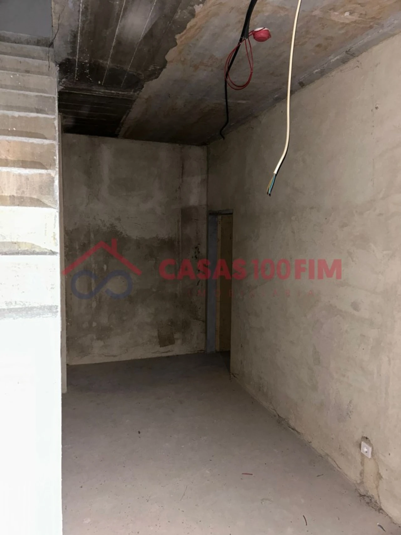 Loja para Venda em Vila Chã, Codal e Vila Cova de Perrinho Foto 21