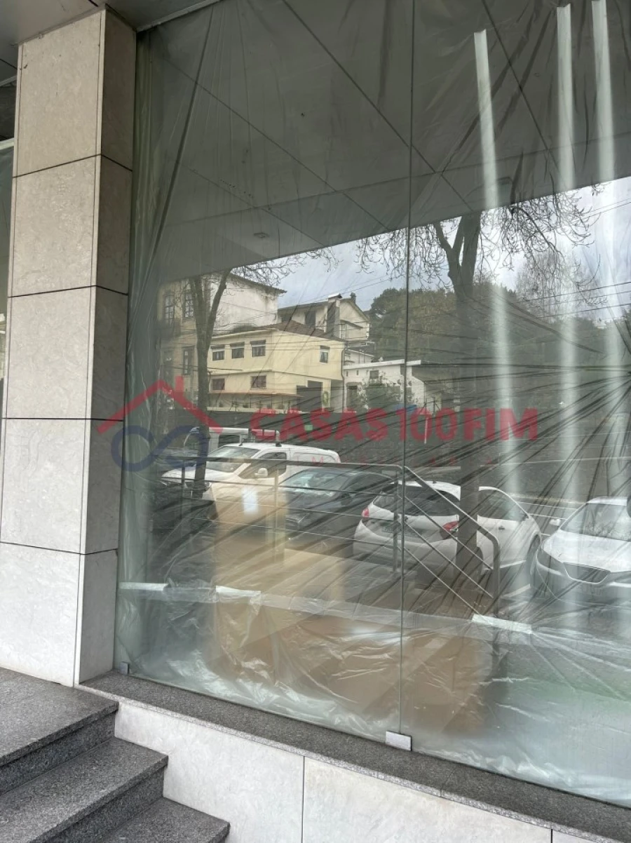 Loja para Venda em Vila Chã, Codal e Vila Cova de Perrinho Foto 4