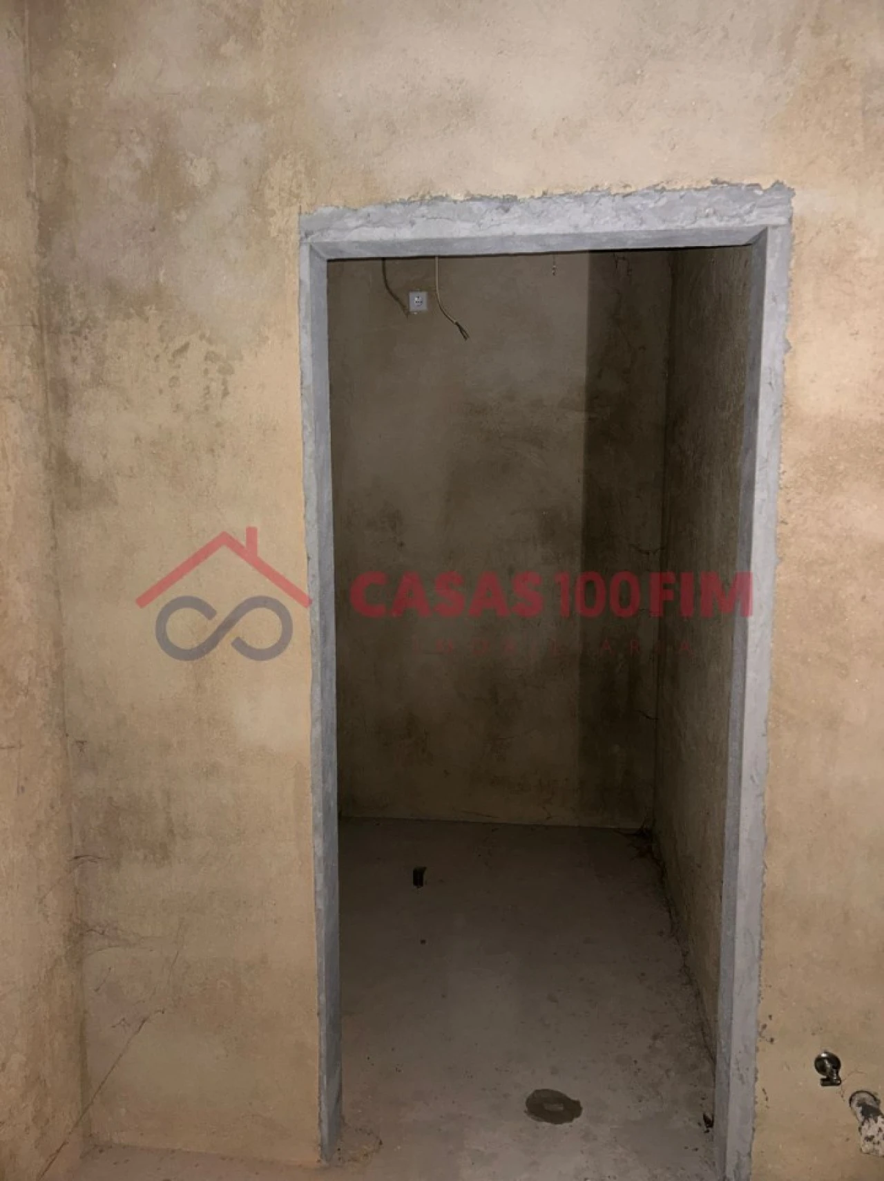 Loja para Venda em Vila Chã, Codal e Vila Cova de Perrinho Foto 36