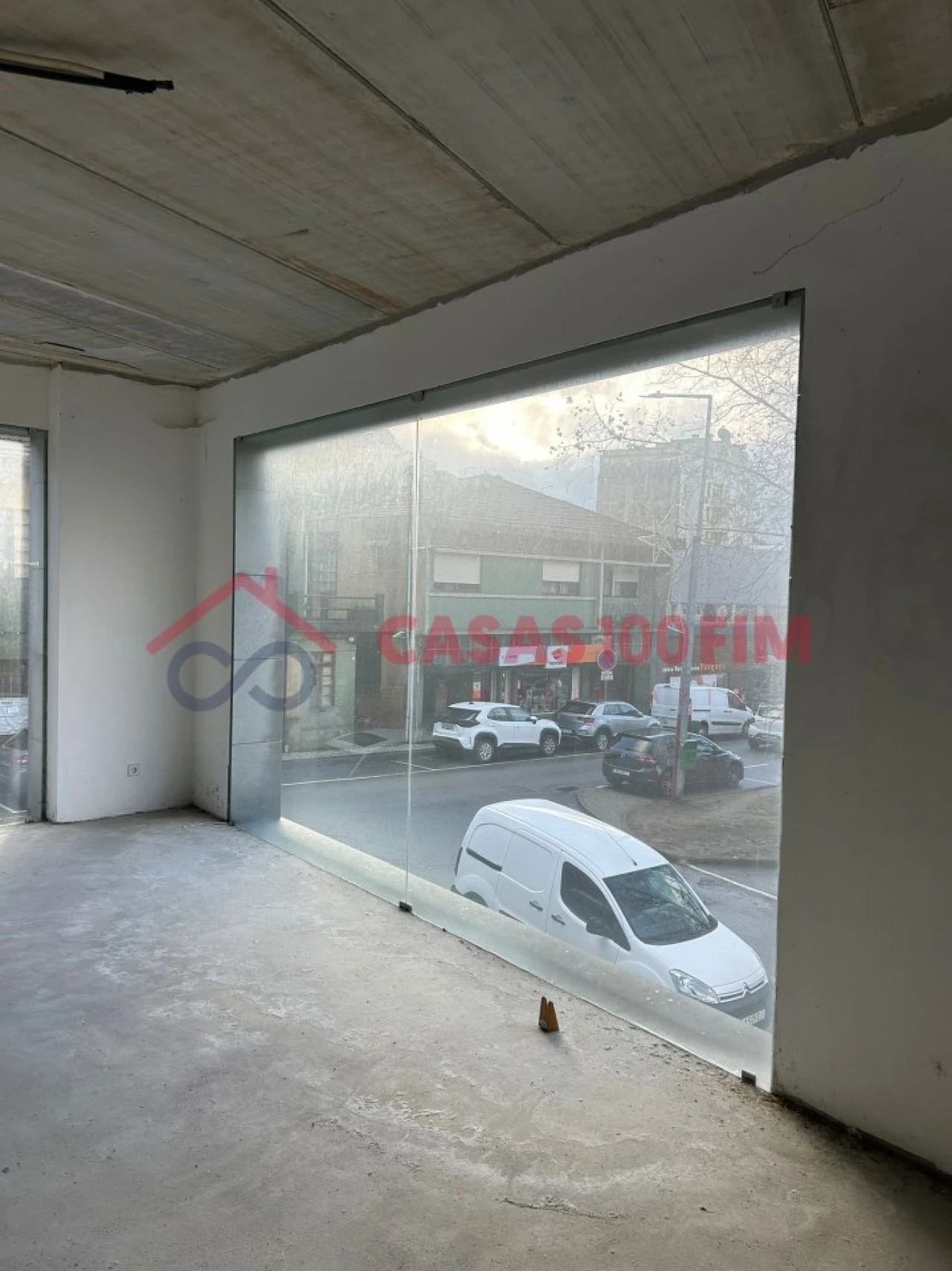 Loja para Venda em Vila Chã, Codal e Vila Cova de Perrinho Foto 7