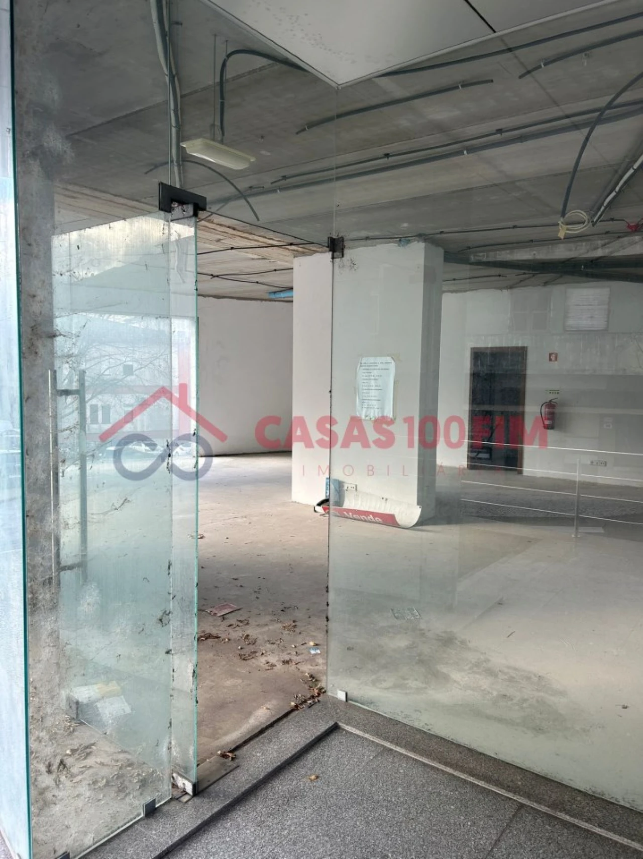 Loja para Venda em Vila Chã, Codal e Vila Cova de Perrinho Foto 3