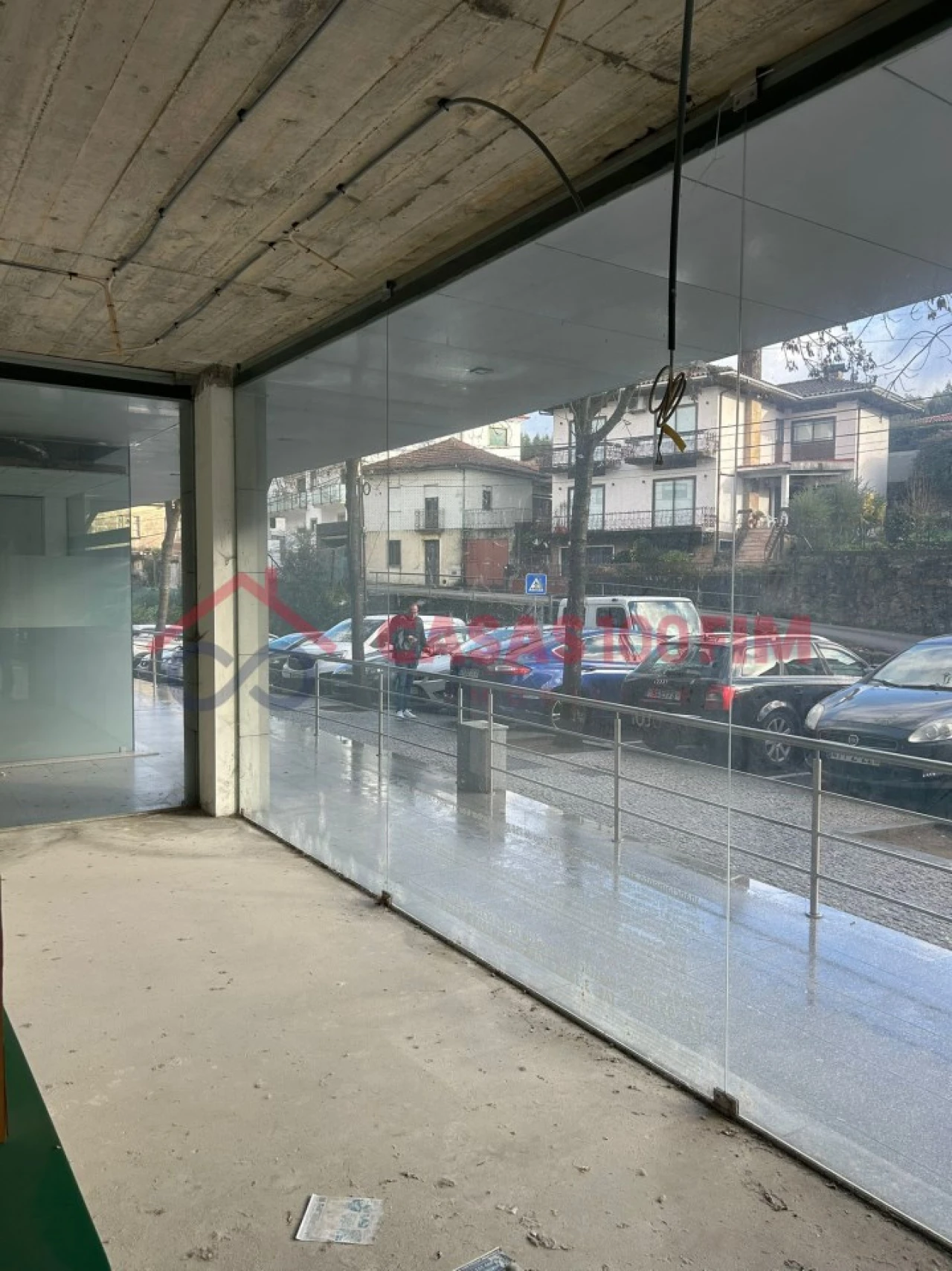 Loja para Venda em Vila Chã, Codal e Vila Cova de Perrinho Foto 1