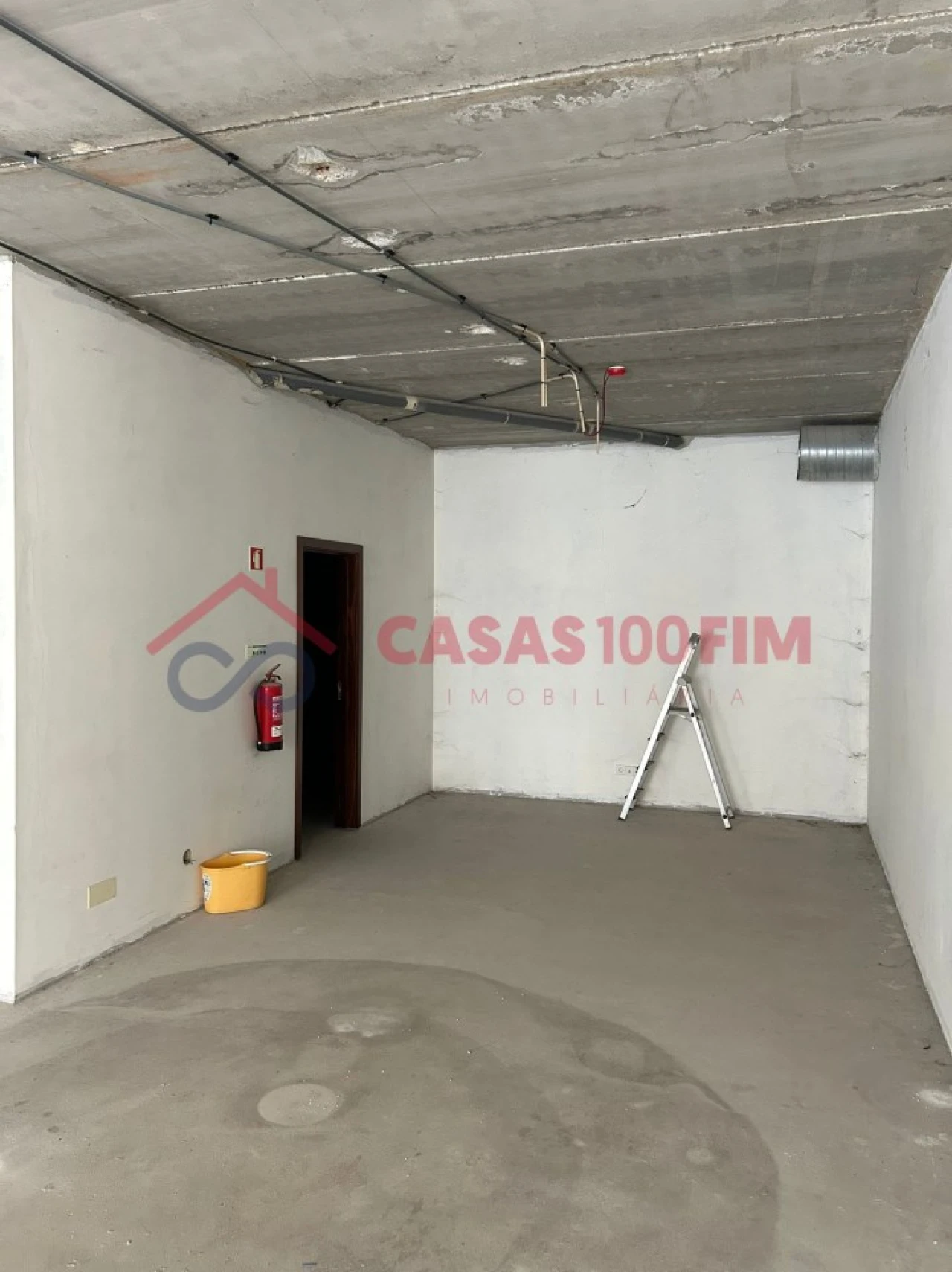 Loja para Venda em Vila Chã, Codal e Vila Cova de Perrinho Foto 15