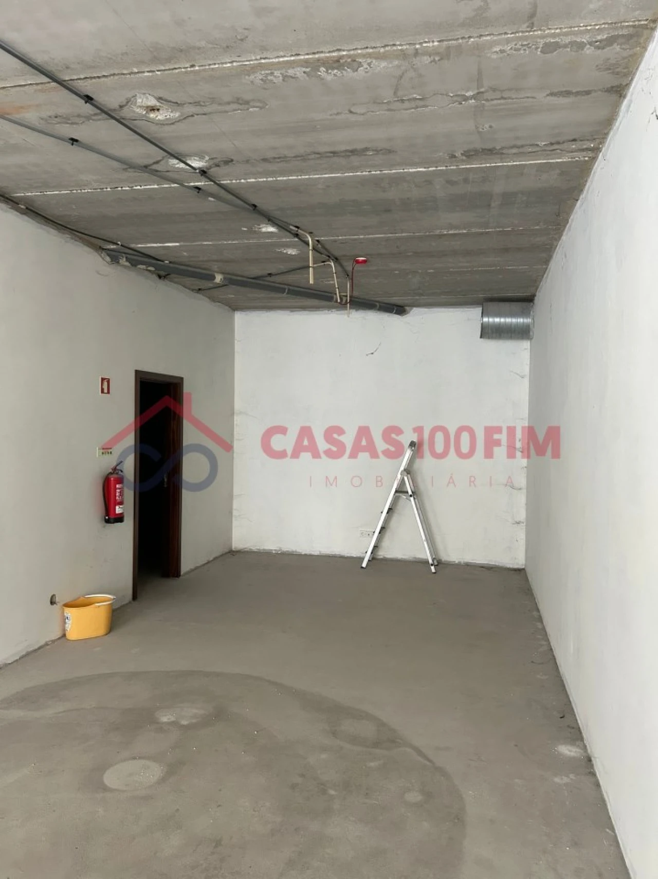 Loja para Venda em Vila Chã, Codal e Vila Cova de Perrinho Foto 16