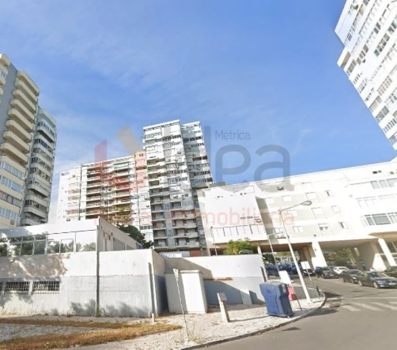 Apartamento T6 para Venda em Belém Foto 5