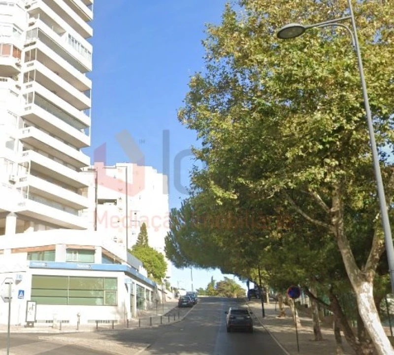 Apartamento T6 para Venda em Belém Foto 9
