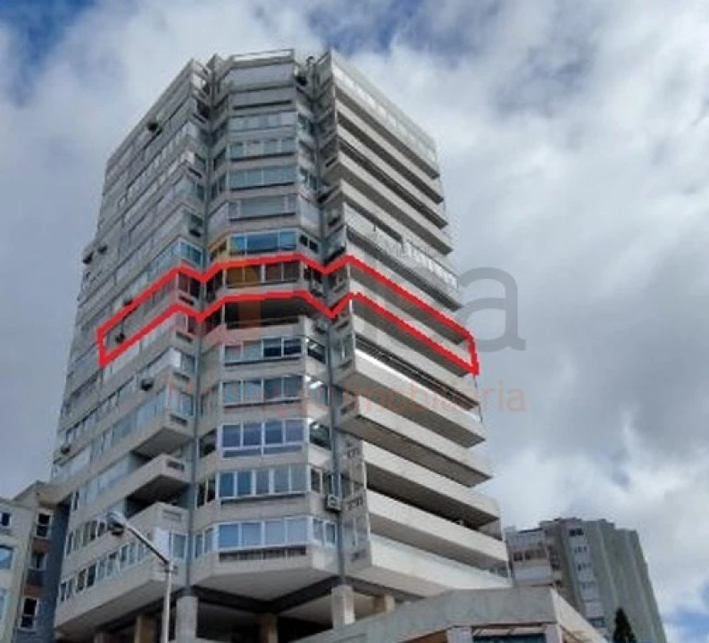 Apartamento T6 para Venda em Belém Foto 1