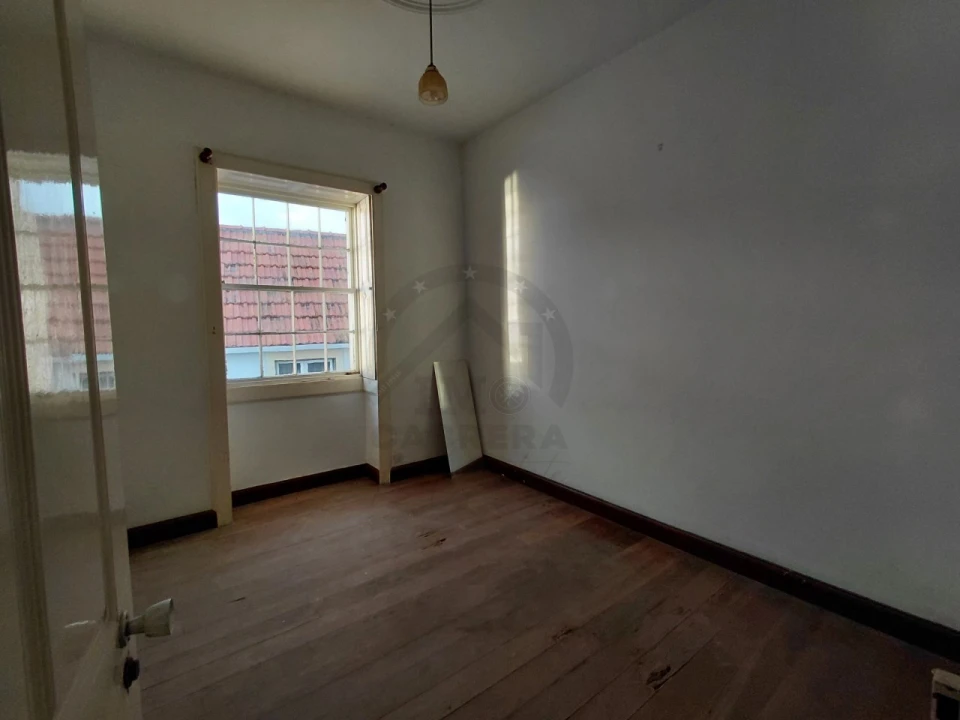 Moradia T4 para Venda em Ponta do Sol Foto 16