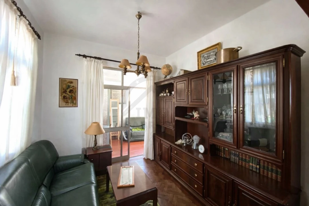 Moradia T4 para Venda em Funchal (Santa Maria Maior) Foto 7