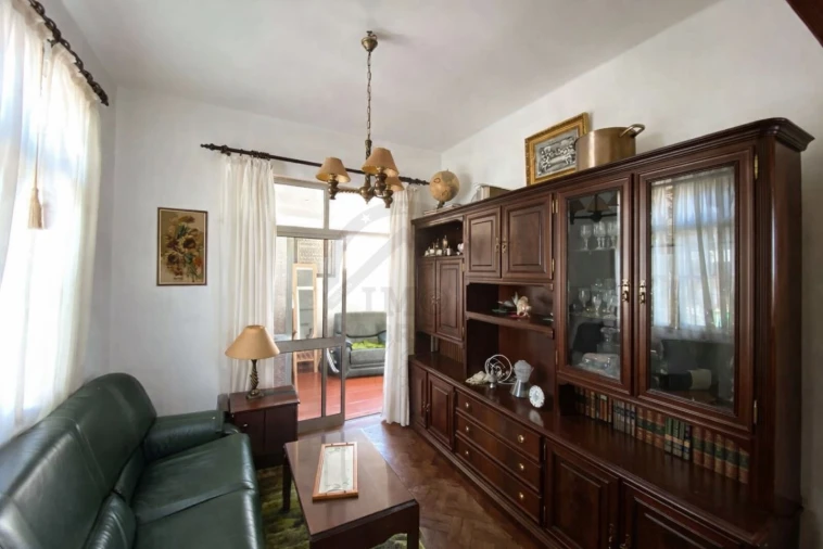 Moradia T4 para Venda em Funchal (Santa Maria Maior) Foto 7