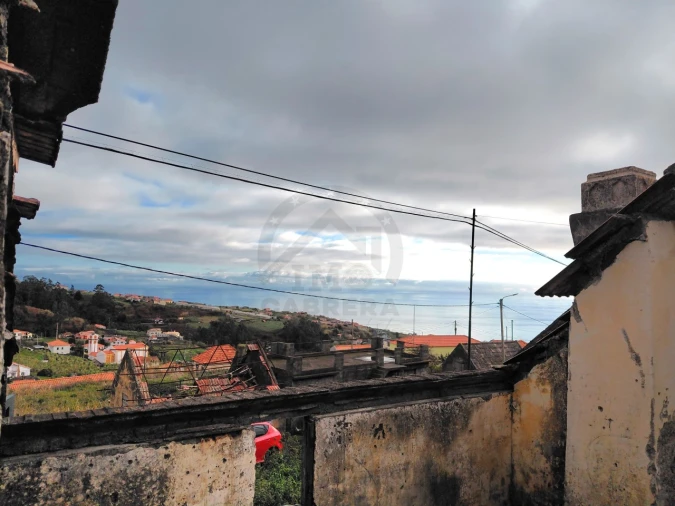 Moradia T2 para Venda em Canhas Foto 9