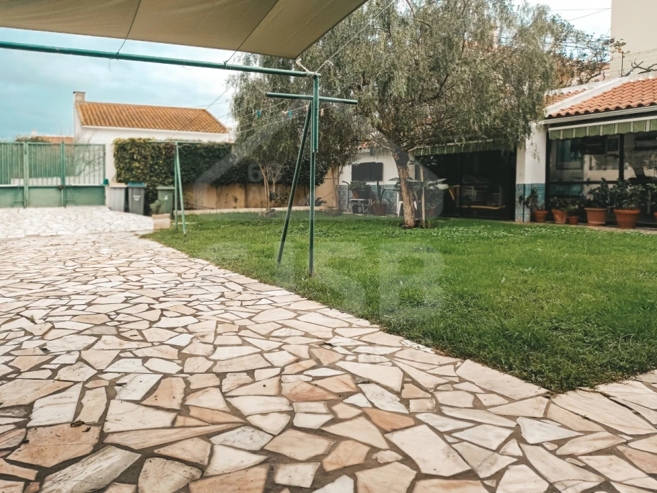 Moradia T3 para Venda em Charneca de Caparica e Sobreda Foto 26