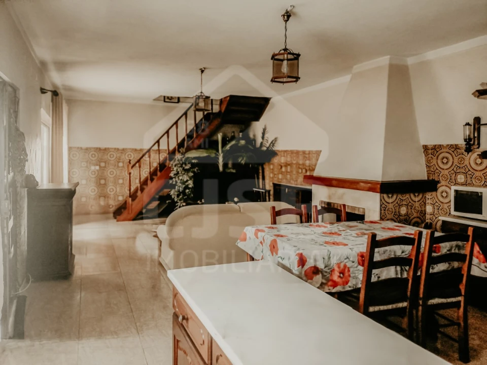 Moradia T3 para Venda em Charneca de Caparica e Sobreda Foto 6