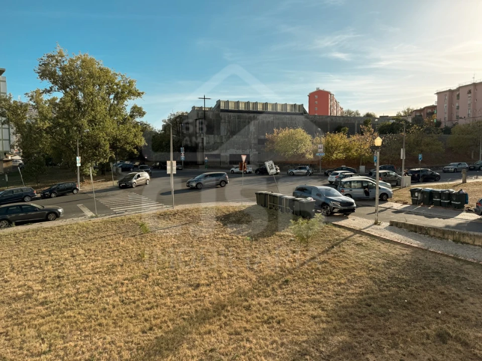 Apartamento T3 para Venda em Olivais Foto 26