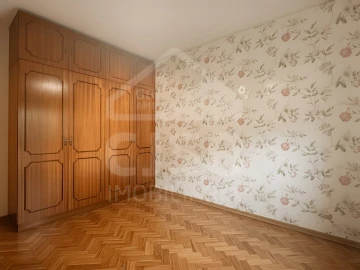 Apartamento T3 para Venda em Olivais