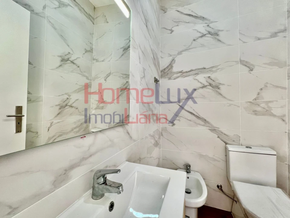 Apartamento T3 para Venda em Aguas Santas Foto 12