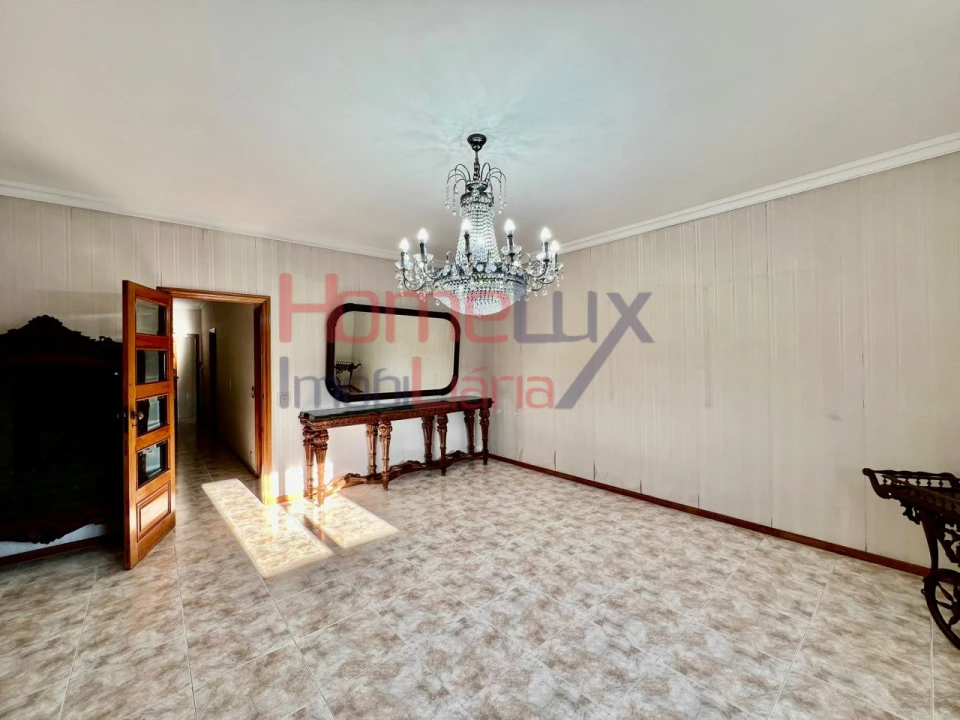 Moradia T4 para Venda em Fânzeres e São Pedro da Cova Foto 26