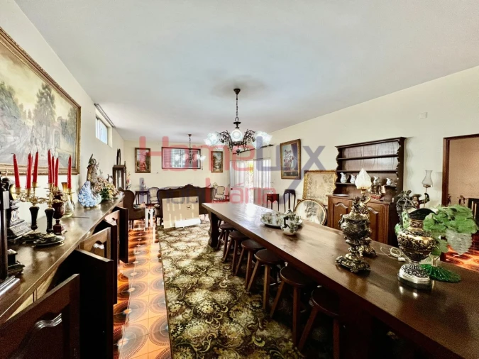 Moradia T4 para Venda em Fânzeres e São Pedro da Cova Foto 11