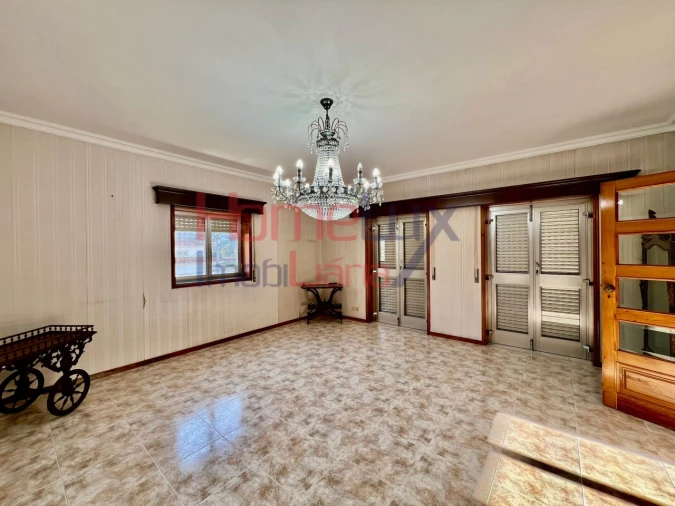 Moradia T4 para Venda em Fânzeres e São Pedro da Cova Foto 17