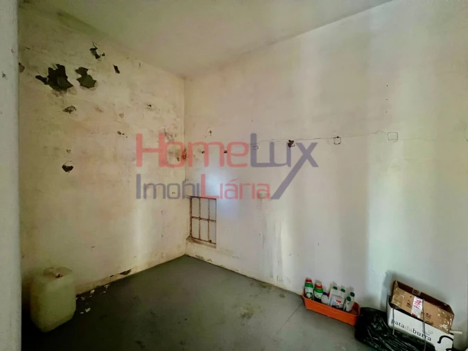 Moradia T4 para Venda em Fânzeres e São Pedro da Cova Foto 40