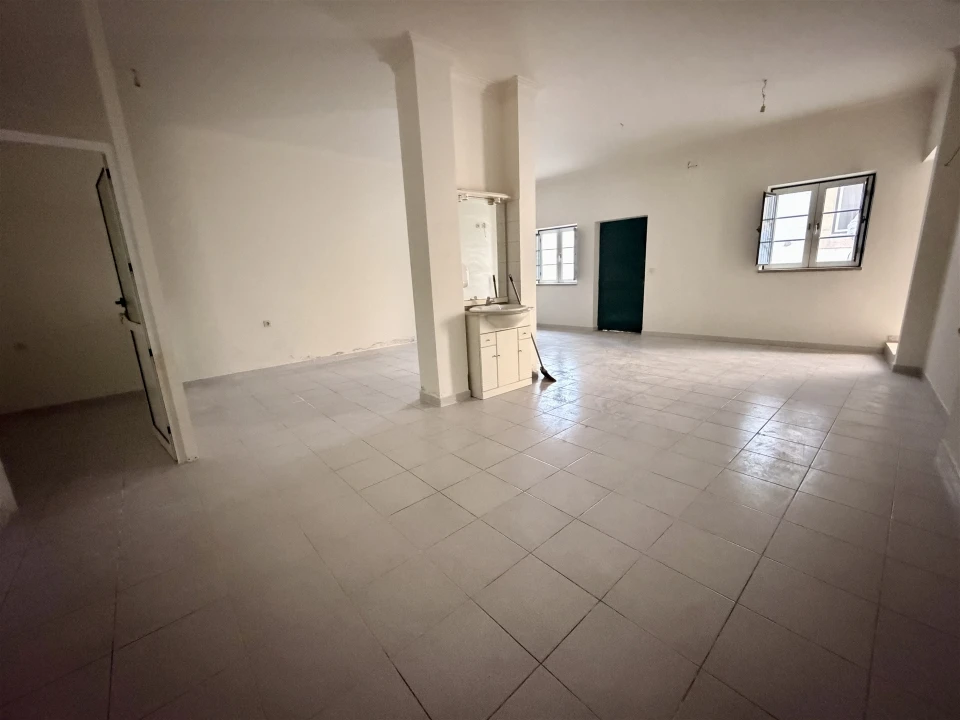 Moradia T2 para Venda em Idanha-A-Nova e Alcafozes Foto 9