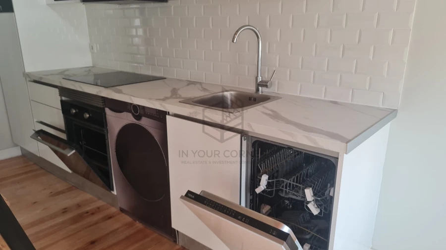 Apartamento T1 para Venda em Misericórdia Foto 18