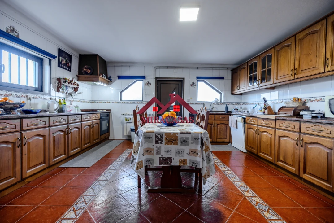 Moradia T4 para Venda em Mira Foto 12