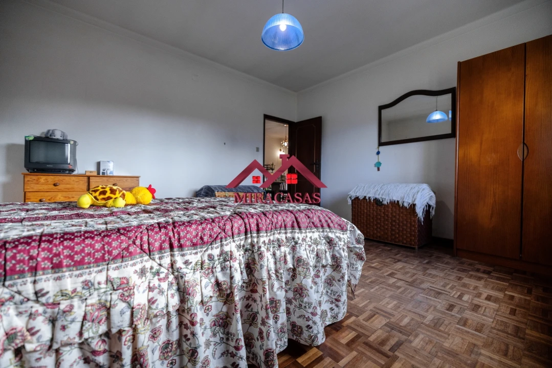 Moradia T4 para Venda em Mira Foto 26