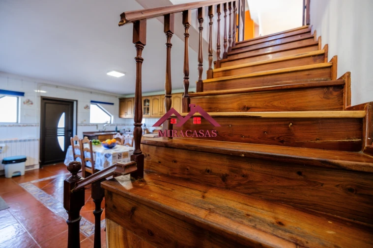 Moradia T4 para Venda em Mira Foto 11