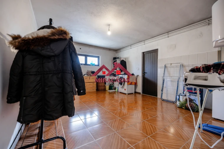 Moradia T4 para Venda em Mira Foto 37